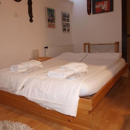 Attic Apartment City Center ปราก ภายนอก รูปภาพ